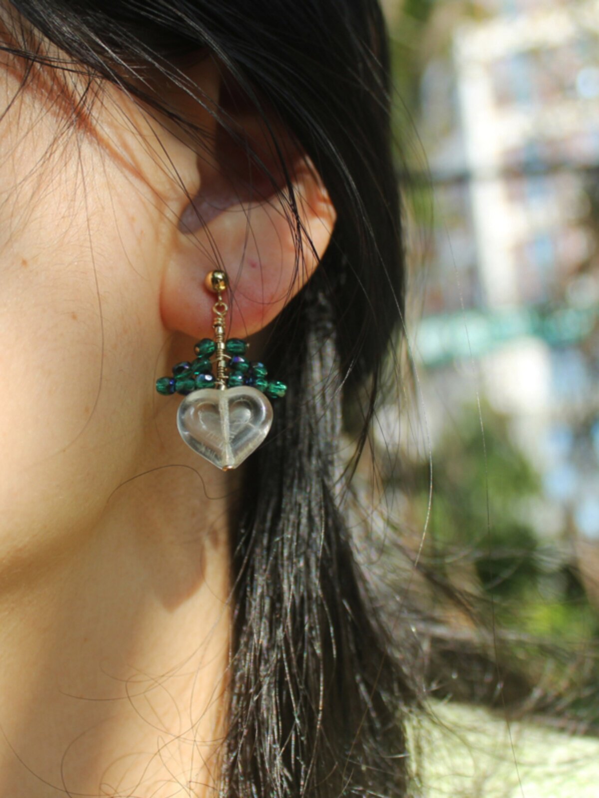 여성을위한 하트 화이트 크리스탈 귀걸이 프랑스 틈새 디자인 오리지널 귀걸이 14K 골드 귀걸이 수제 유리 귀걸이