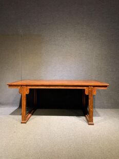 极品黄花梨画案，精选优质花纹木料，紫油梨底色