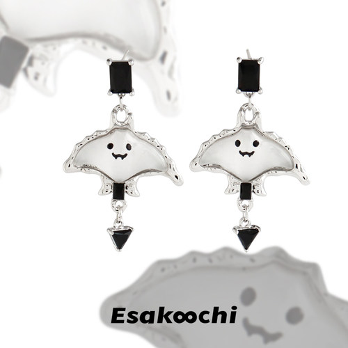 Esakoochi爱笑的魔鬼鱼~鳐鱼耳环原创小众设计耳钉可爱恶魔耳饰