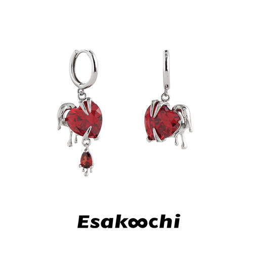 红钻融化爱心耳环不对称高级
