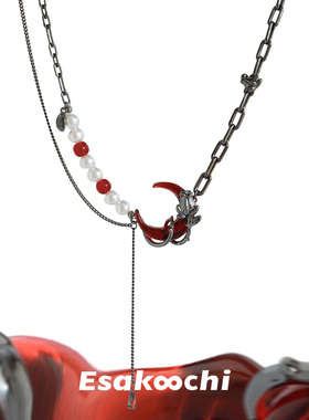 Esakoochi禁忌系列~暗黑玫瑰红色月牙项链小众甜酷锁骨链毛衣链