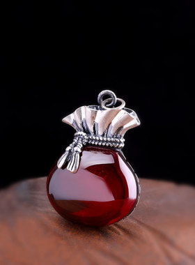 纯银复古镶嵌玉髓福袋女士吊坠