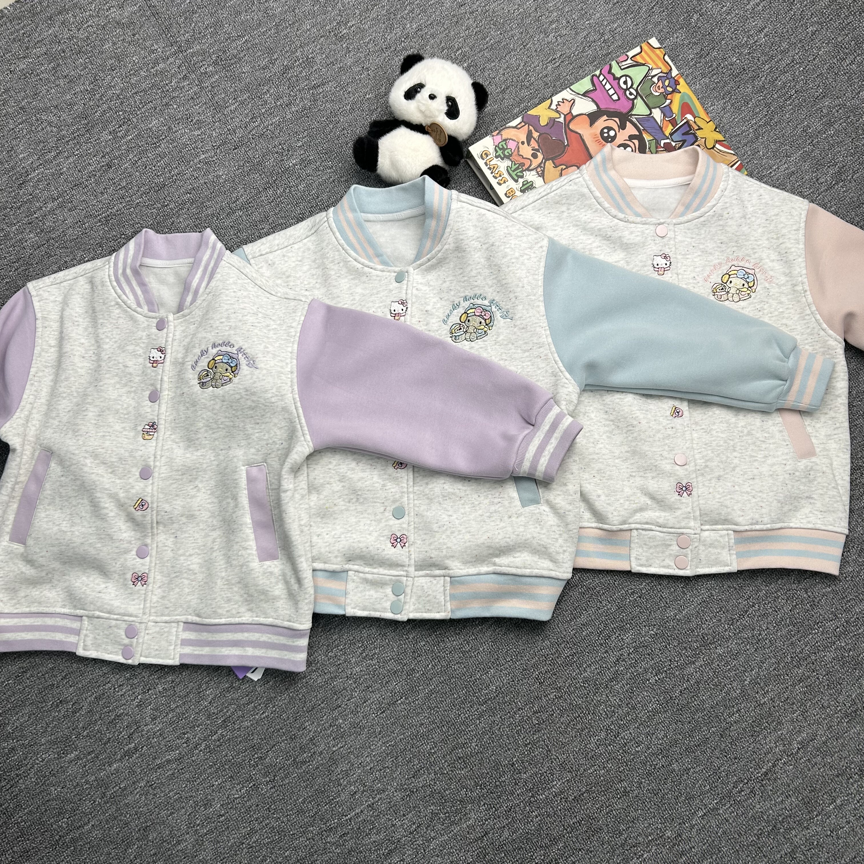 2025秋季新款女童韩版加绒库落米KT猫撞色棒球服外套1501