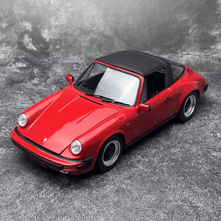 迷你切1:18 1983年保时捷911 CARRERA 3.2 TARGA  汽车模型