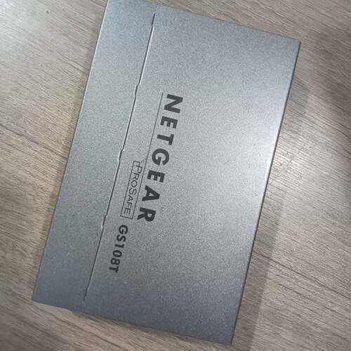 可议价NETAR网件GS108T V2八口全千兆管理交换器