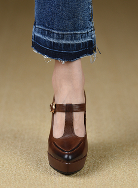 misili尖头坡跟单鞋春秋季新款10.5cm高跟鞋一字带防水台厚底女鞋