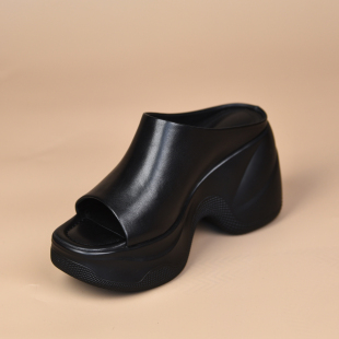 新款 misili鱼嘴坡跟外穿凉拖鞋 10cm高跟鞋 2026夏季 一字拖厚底女鞋