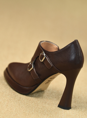 misili~10.2cm 尖头粗跟深口单鞋2026秋季新款高跟鞋厚底真皮女鞋