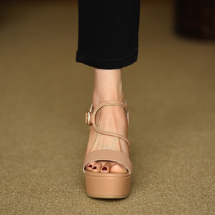 女2026夏季 女鞋 新款 防水台欧美时尚 11cm高跟鞋 misili罗马坡跟凉鞋