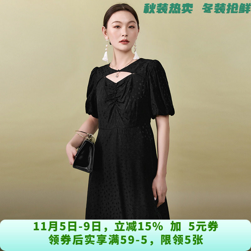 PG0A0001洋气减龄短裙设计感裙子连衣裙女6.15夏