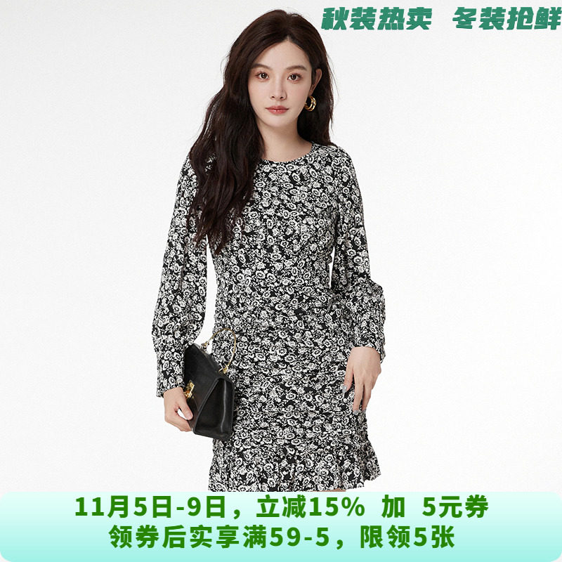LM0A0004拼色印花短裙长袖圆领裙子连衣裙女7.24秋