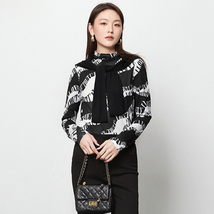 高端ZQ0E0001黑白拼色打底上衣针织衫 女12.15冬