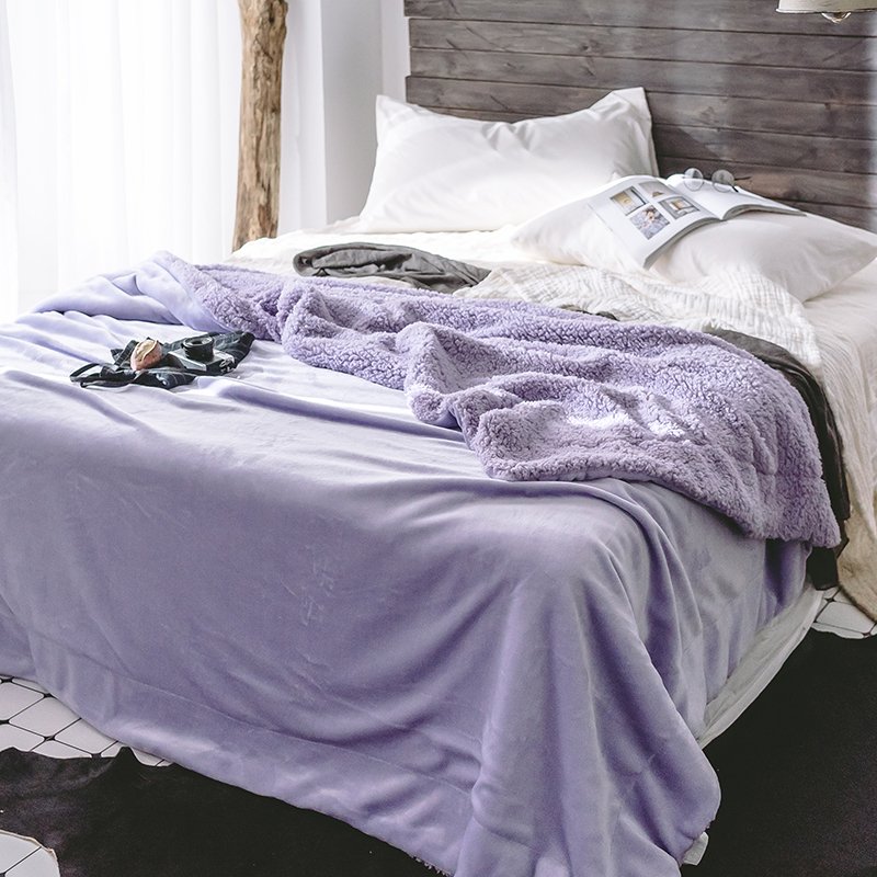 新款简约纯色秋冬保暖毛毯亲肤柔软羊羔绒法莱绒毯子学生午睡盖毯