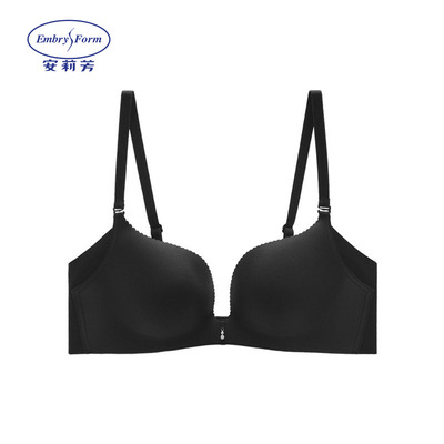 安莉芳光面无痕文胸女士无钢圈小胸聚拢薄棉款舒适内衣EBW1086
