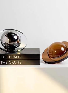 现代简约轻奢飞碟水晶球摆件