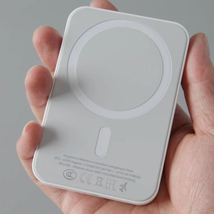 10000适用苹果iPhone16pro 华强北磁吸无线充电宝5000