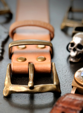 日本ALZUNI黄铜复古做旧皮带扣39mm宽枥木头层牛皮手工皮带腰带