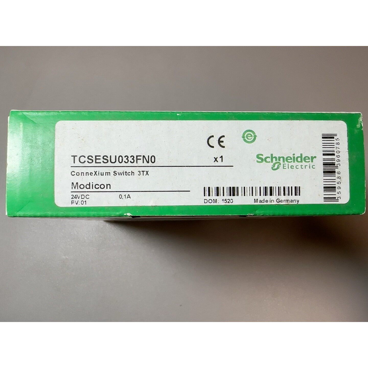 施耐德全新原装TCSESU033FN0拍前议价
