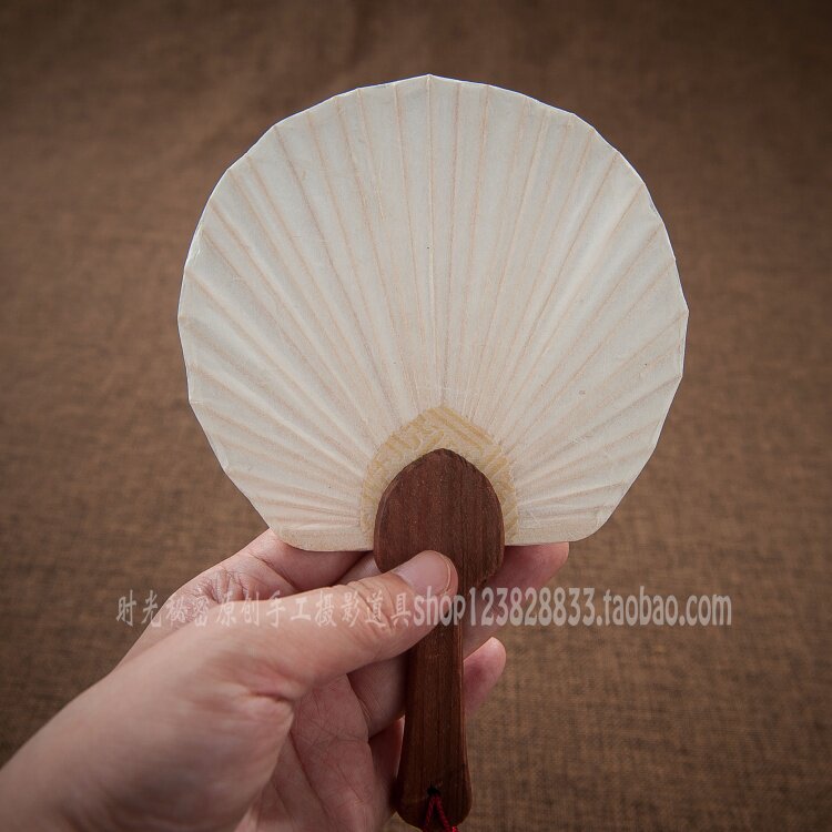 중국 스타일 복고풍 쌀 종이 공예 팬 사진 소품 술 작은 공 팬 세심한 그림 스타일 장식 소품