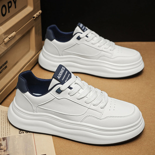 时尚休闲风厚底小白鞋男舒适百搭厚底增高白色板鞋轻便系带潮鞋子