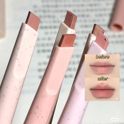 薄唇变厚唇花洛莉亚唇线笔