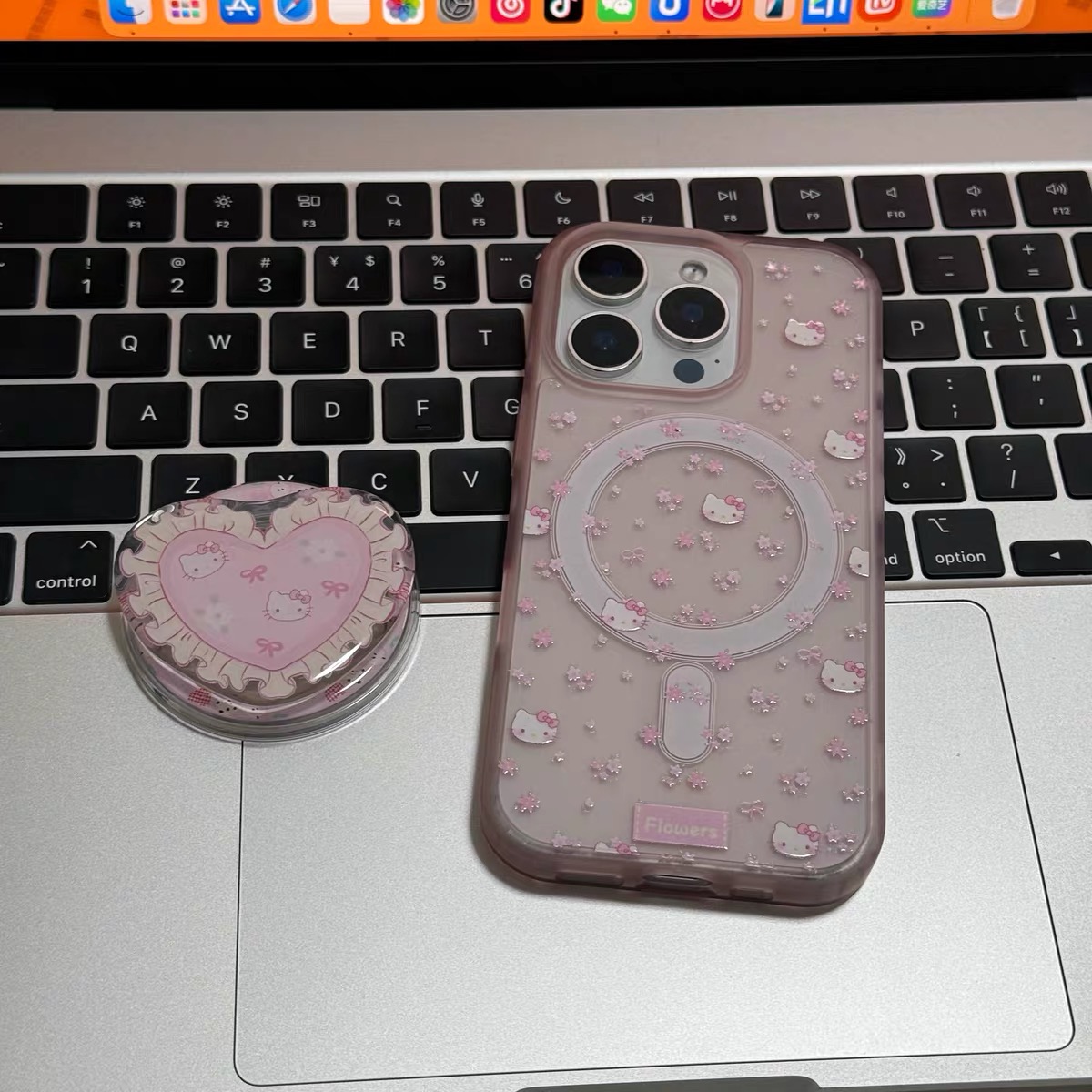 卡通可爱hellokitty磁吸支架适用iPhone15promax苹果14手机壳13pro防摔1211女款16promax全包xsxr创意78plus