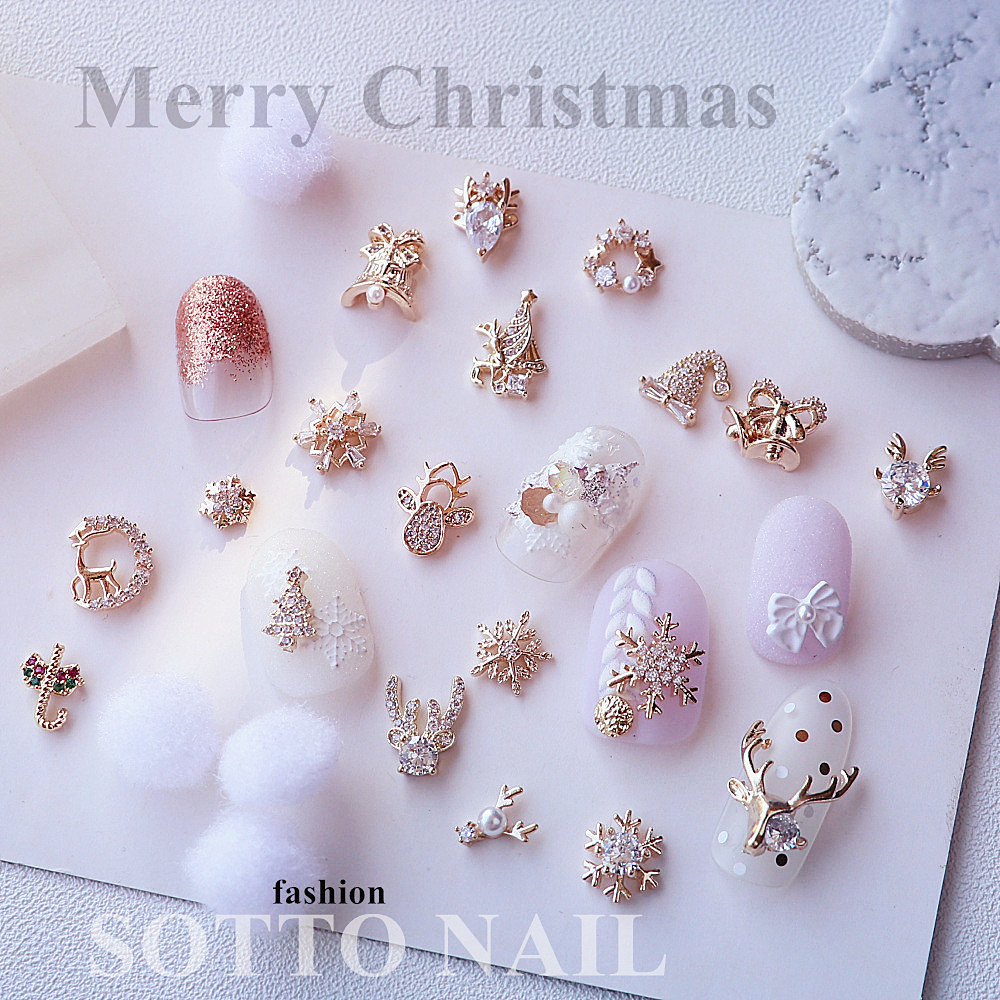 日式新款美甲饰品圣诞节锆石合金镶钻雪花小鹿超闪奢华指甲配饰