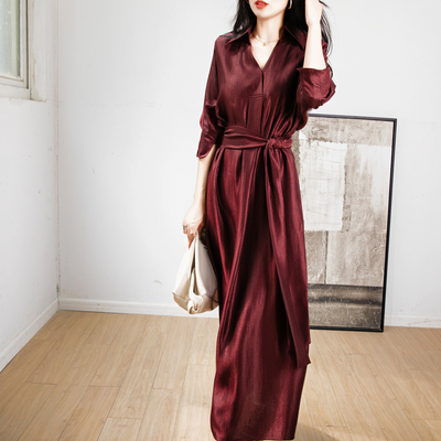 法式复古风惊艳酒红色长裙连衣裙中长款女人味显高显瘦御姐订婚裙