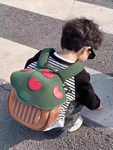 一年级女孩男孩宝宝双肩女童包包外出小背包可爱蘑菇立体双肩包