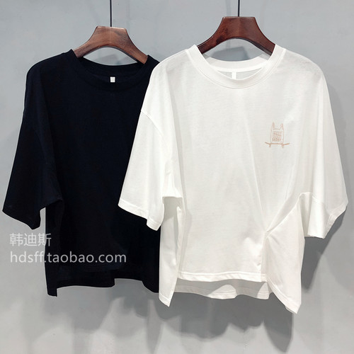 韩国蝙蝠短袖价格 韩国蝙蝠短袖图片 星期三