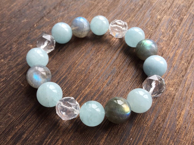 海蓝宝限量款幸运星水晶手链新品