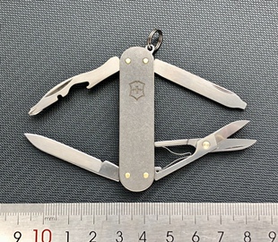 超轻超薄Tc4钛柄钛隔板维氏VICTORINOX 58mm瑞士军刀0.6363逍遥派