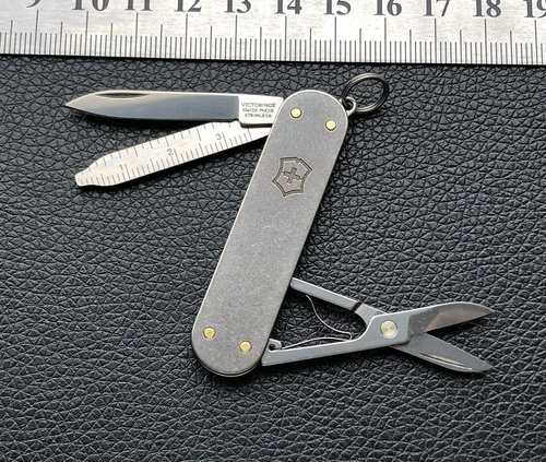 石洗tc4钛柄VICTORINOX58mm瑞士军刀0.6223典范锉刀改尺子款