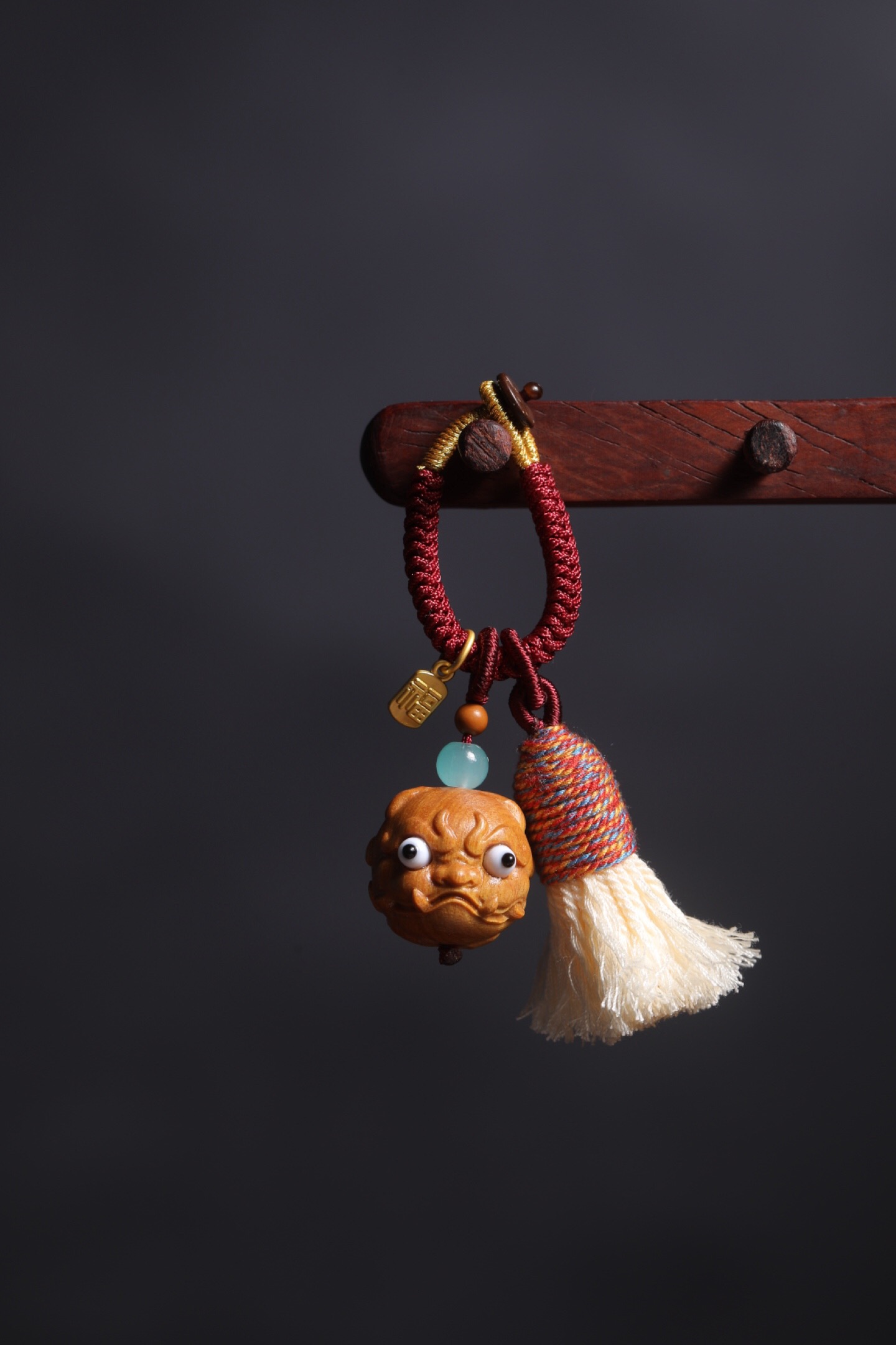 可爱天然芭比檀香神兽小滴溜手工编绳钥匙扣包挂万能扣