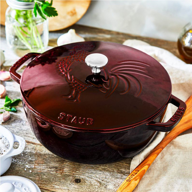 法国进口Staub24cm珐琅锅铸铁锅妈咪锅深烧锅炖锅煲汤锅公鸡图案