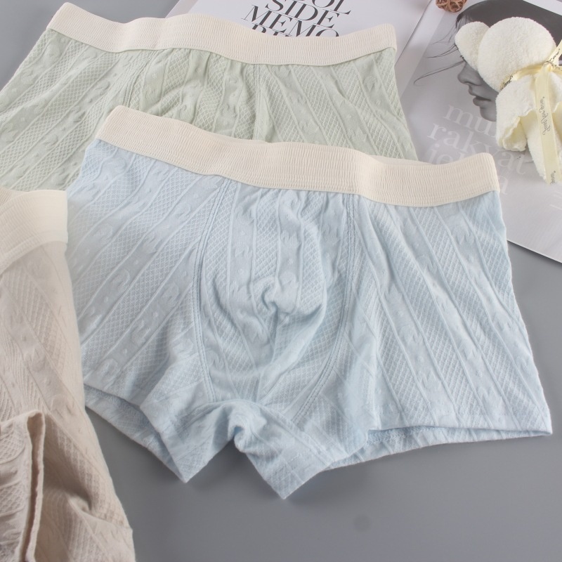全棉透气舒适中腰男士平角内裤