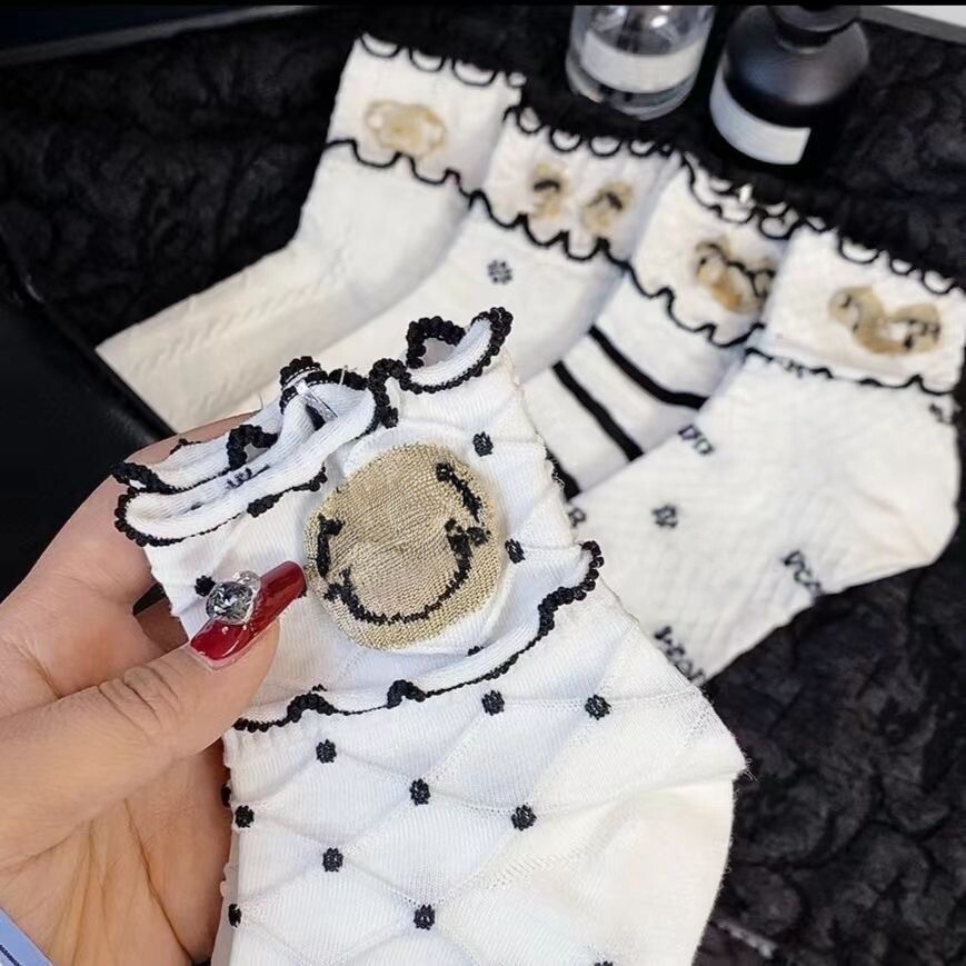 春夏季袜子耳边卡通中筒日系ins可爱韩版花边透气潮百搭女生网红
