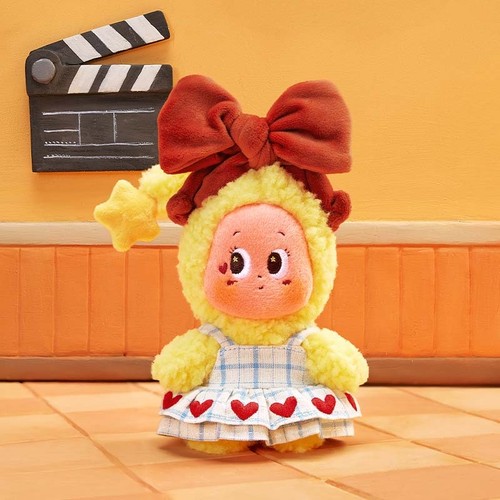 泡泡玛特星星人毛绒挂件盲盒