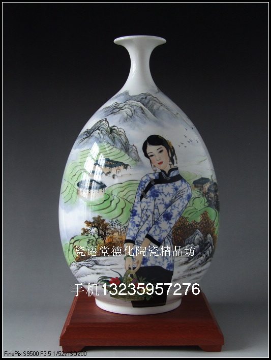 瓷语堂德化陶瓷器艺术工笔画釉下五彩土楼仕女花瓶客家女庄晓阳作