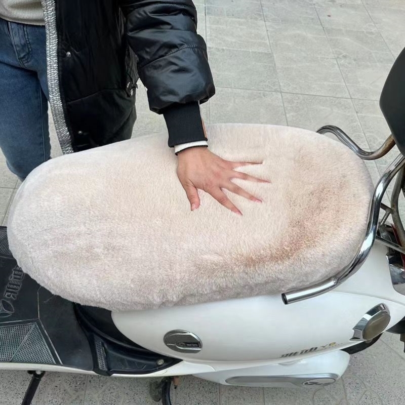 电动车座套冬季加绒加厚坐垫踏板摩托车电摩坐垫雅迪小鸟爱玛通用