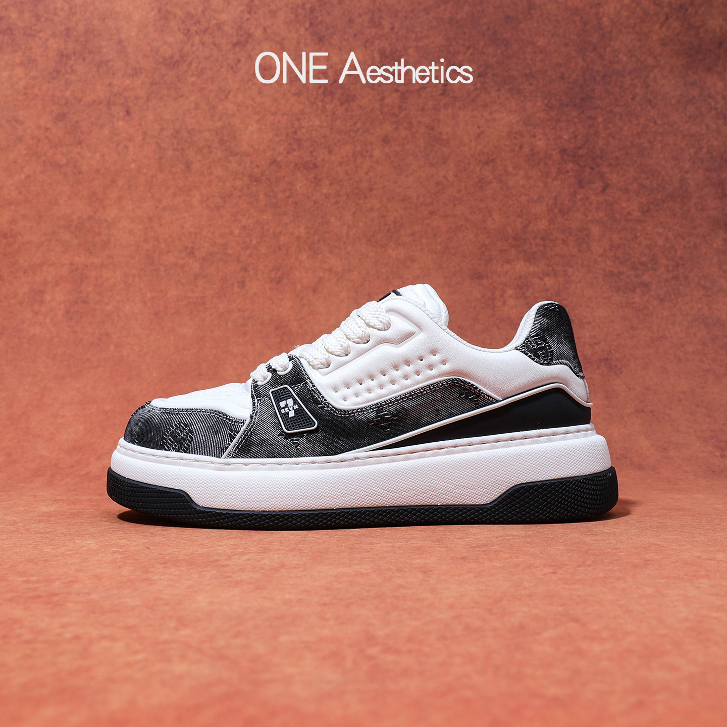 2026新款拼色厚底板鞋男百搭增高休闲鞋时尚潮流面包鞋白色男鞋子