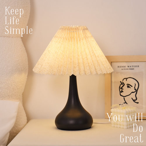 复古台灯卧室床头灯ins中古百褶2026新款简约现代温馨氛围小夜灯
