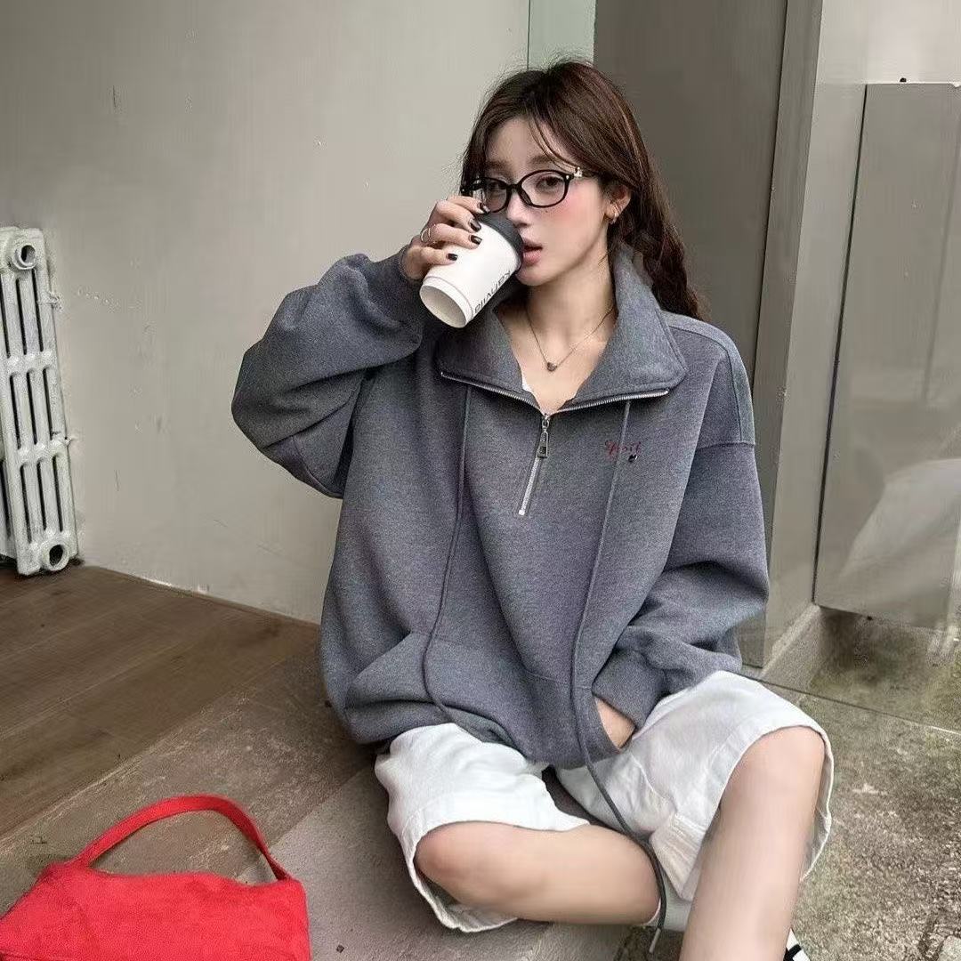 大码女装半拉链小字母刺绣卫衣