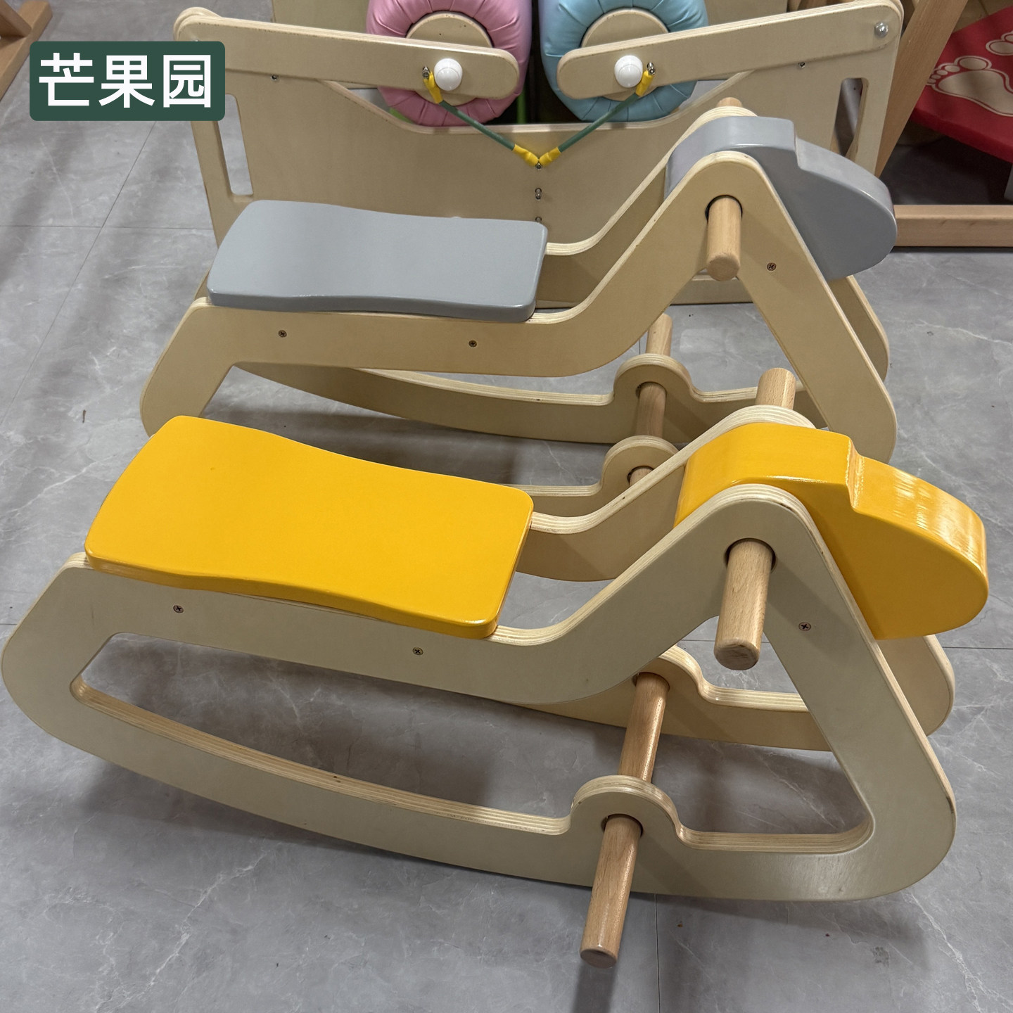 木质摇马幼儿园早教儿童感统摇晃训练平衡力小木马木制摇摇椅玩具