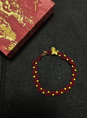 纯手工编织新年红绳保色沙金小金马沙金珠红绳简约本命年红绳手链