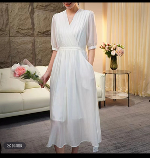 白色连衣裙2025新款女夏季轻奢高级感气质V领收腰a字显瘦天丝长裙