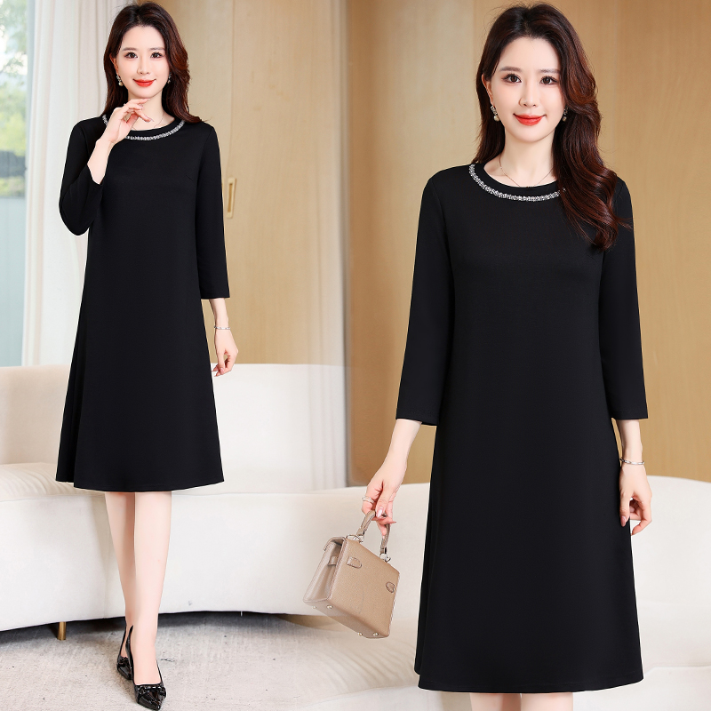 洋气减龄钉珠长袖连衣裙女秋季