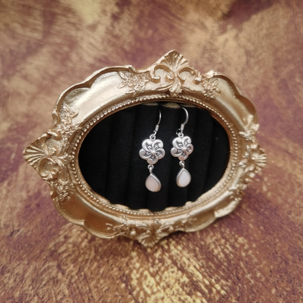 Vintage中古欧洲回流925银古典小花耳钉,饰品/流行首饰/时尚饰品新,银饰耳饰,淘宝优惠券,粉丝福利购,淘宝优惠卷