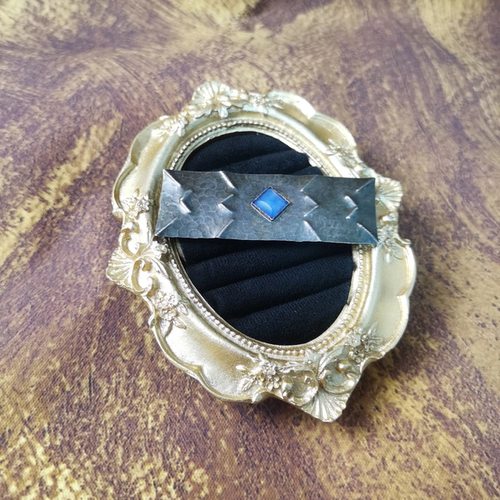 Vintage中古欧洲回流800老银手工锤纹胸针