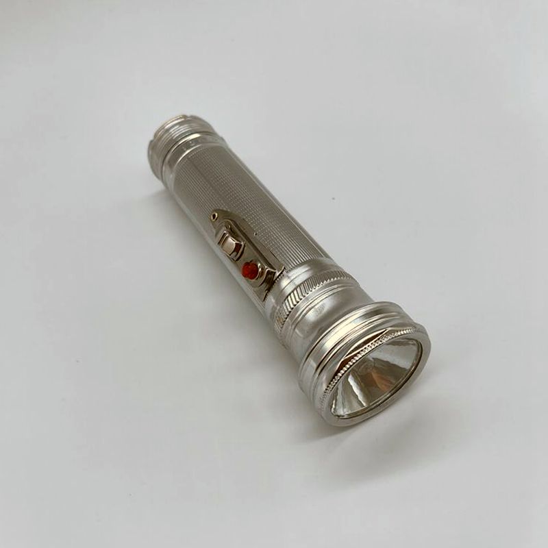 铁皮黄光灯泡照明老式手电筒